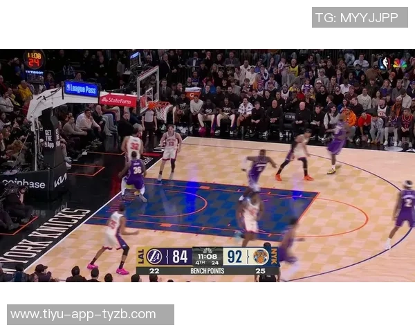 湖人高端局防守与空间被针对东詹与斯玛特成关键隐患 湖人高端局防守与空间被针对东詹与斯玛特成关键隐患