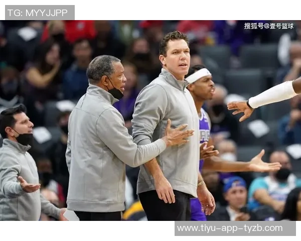 新赛季首位下课主教练或将诞生鹈鹕内部严肃考虑解雇威利格林